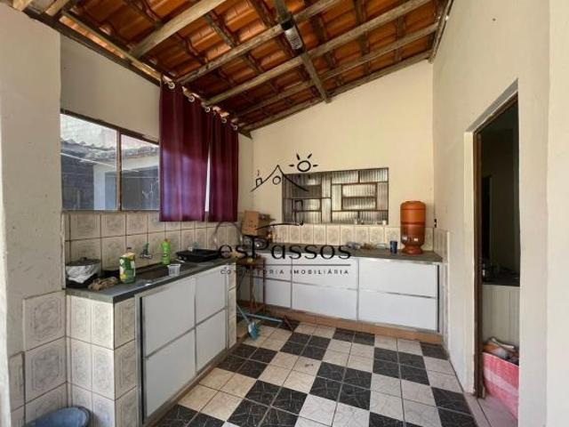 Casa para venda em Centro, Florestal