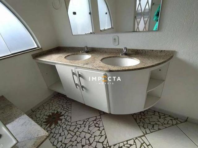 Casa para venda em Centro, Pouso Alegre