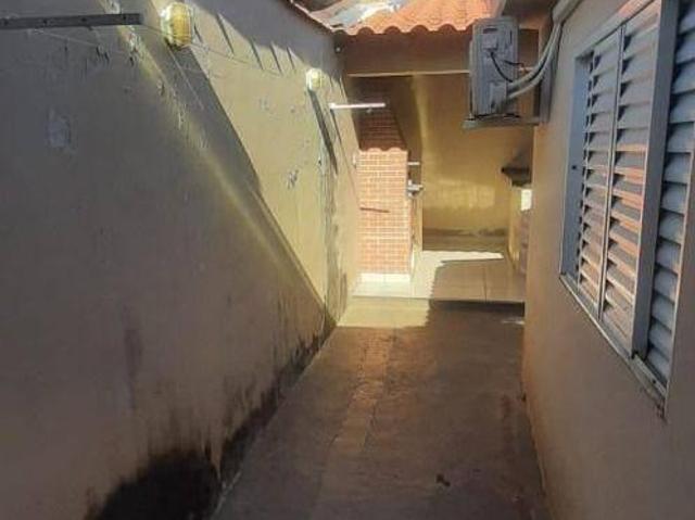 Casa para venda em Centro, Pratápolis