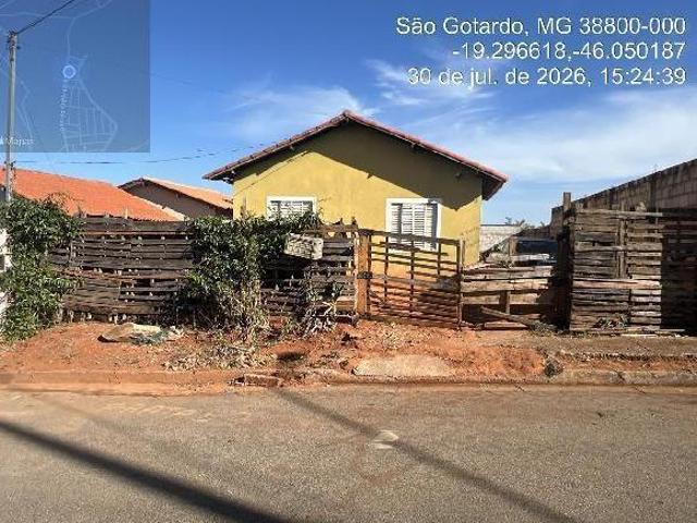 Casa para venda em Centro, São Gotardo