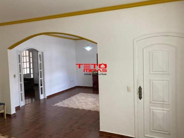 Casa para venda em Centro, São Lourenço