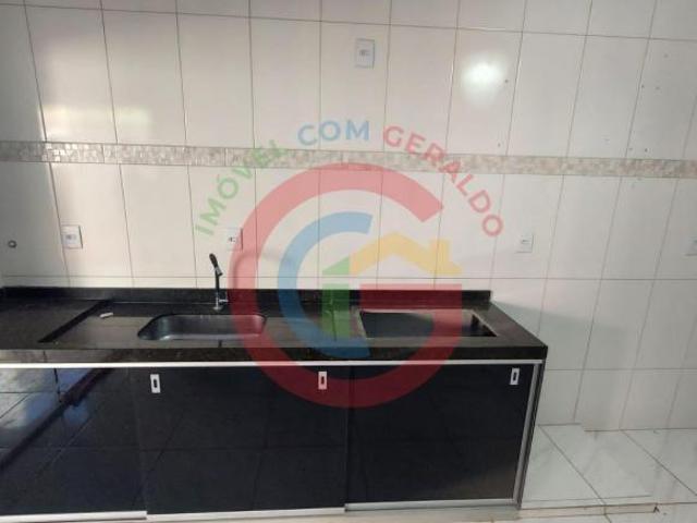 Casa para venda em Centro, Sanclerlândia