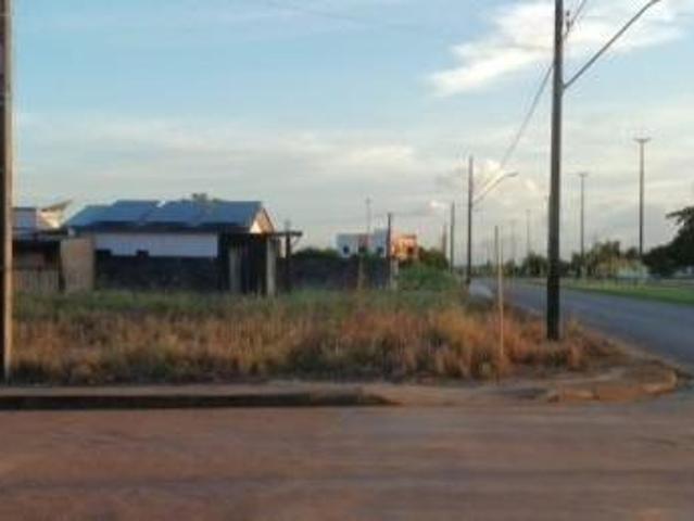 Casa para venda em Centro, Santa Carmem