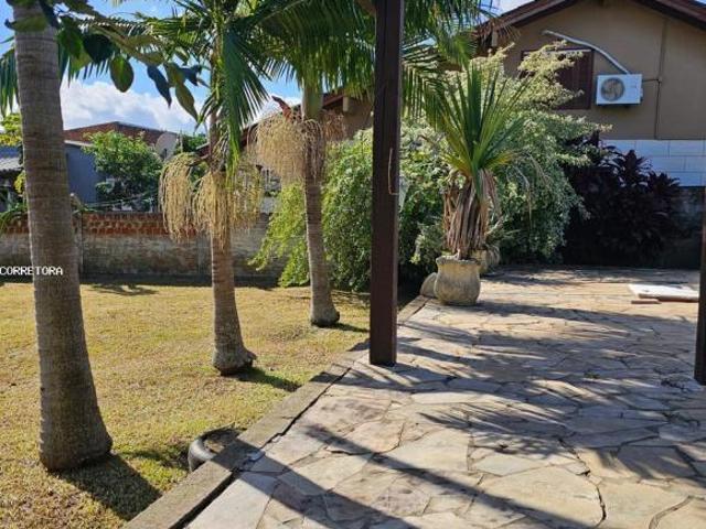 Casa para Venda em Charqueadas, Cruz de Malta, 3 dormitórios, 4 banheiros, 2 vagas