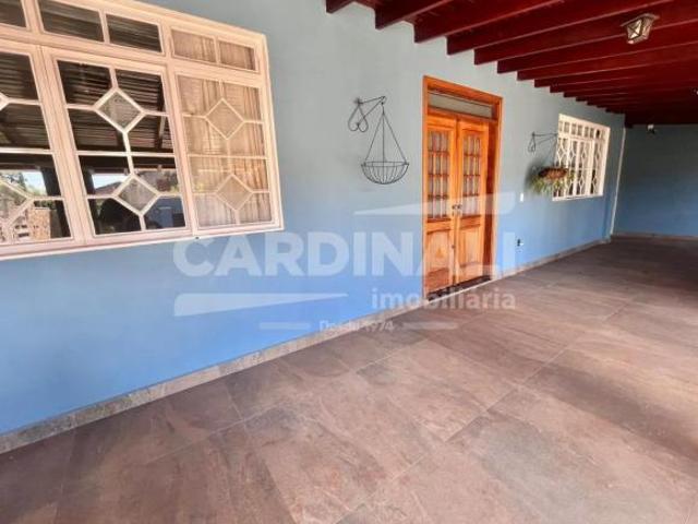 Casa para venda em City Ribeirão de 307.00m² com 4 Quartos, 2 Suites e 6 Garagens