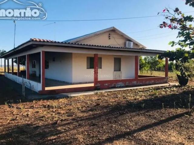 Casa para venda em Cláudia