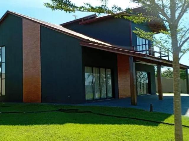 Casa para venda em Cláudia