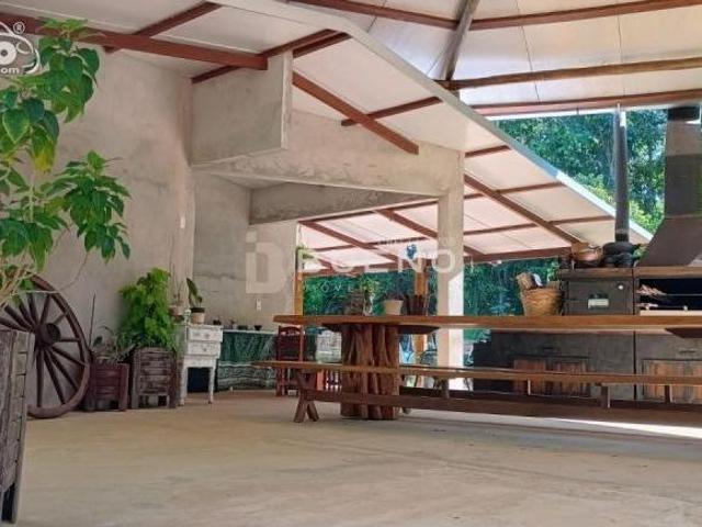 Casa para venda em Cláudia
