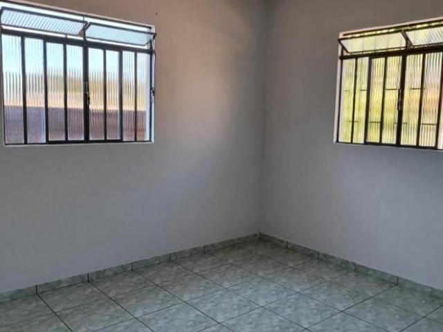 Casa para venda em Cláudio