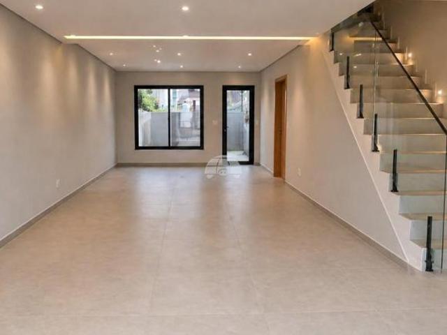 Casa para venda em Cruzeiro de 212.00m² com 3 Quartos e 2 Garagens