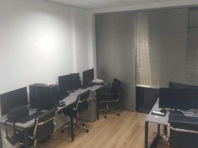 Casa para Venda em Curitiba, Centro, 2 banheiros