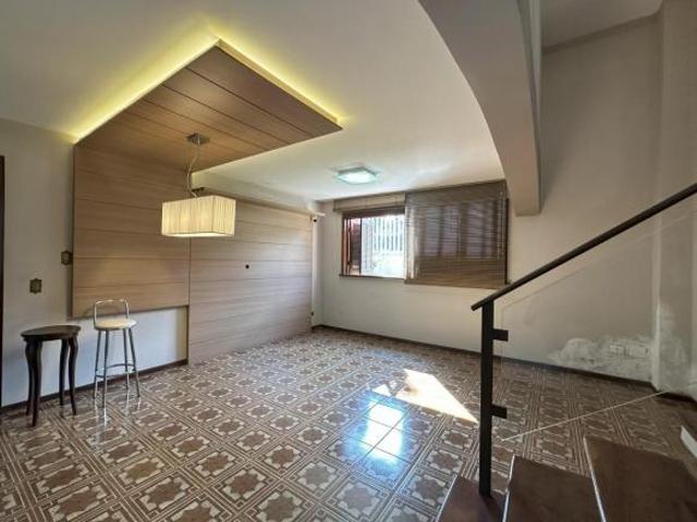 Casa para Venda em Curitiba, Vila Izabel, 3 dormitórios, 1 suíte, 5 banheiros, 6 vagas