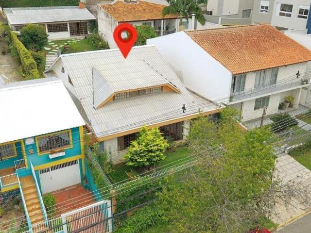 Casa para Venda em Curitiba, Vila Izabel, 2 dormitórios, 2 suítes, 3 banheiros, 5 vagas