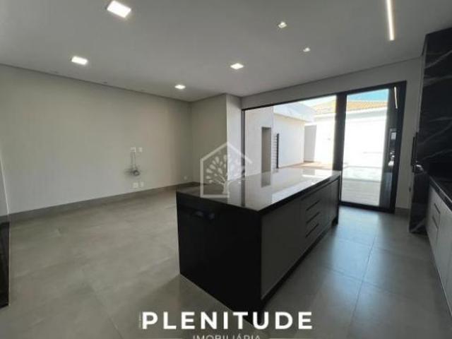 Casa para venda em Aeroporto de 242.00m² com 3 Quartos, 3 Suites e 2 Garagens