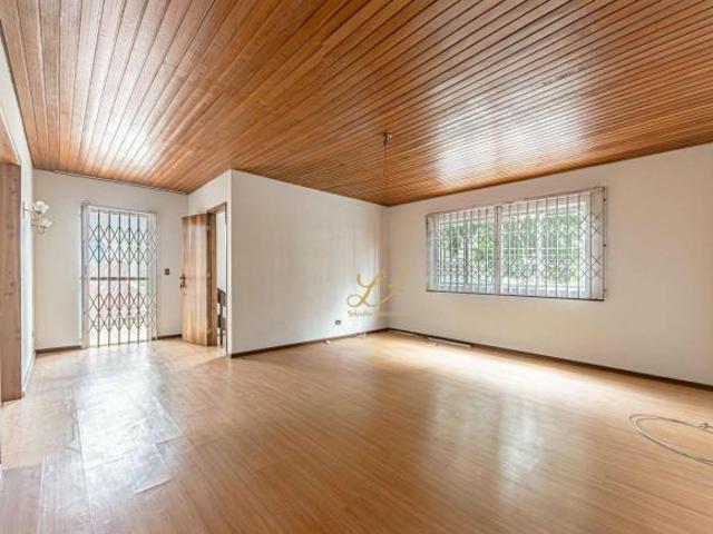 Casa para venda em Água Verde de 429.00m² com 5 Quartos, 3 Suites e 5 Garagens