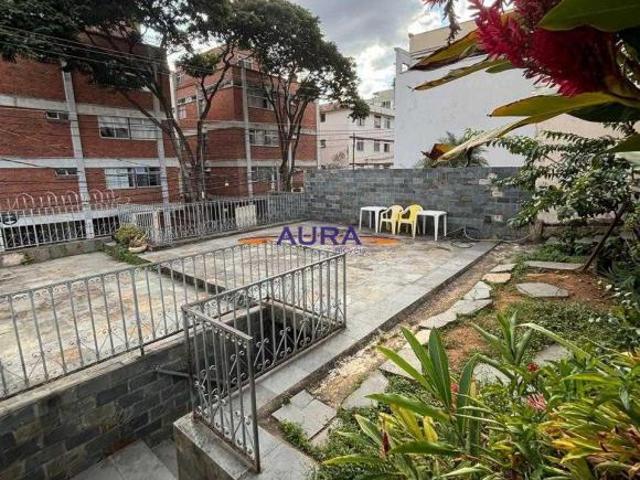 Casa para venda em Alto Barroca de 380.00m² com 4 Quartos, 1 Suite e 5 Garagens