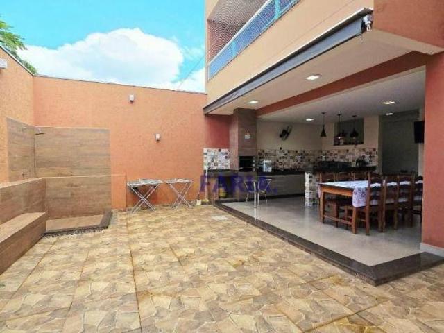 Casa para venda em Alfenas