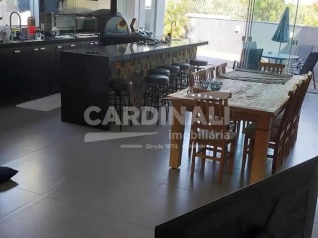 Casa para venda em Aquarela de 200.00m² com 3 Quartos, 1 Suite e 2 Garagens