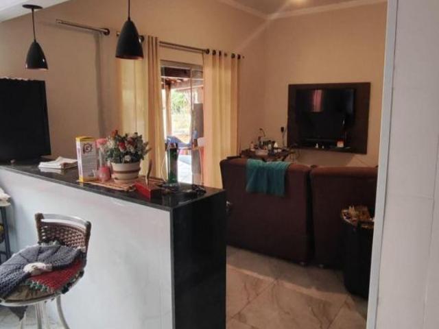 Casa para venda em Área Rural de 320.00m² com 3 Quartos e 2 Suites