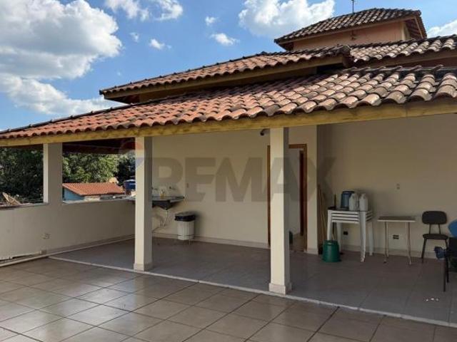 Casa para venda em B. São Pedro de 207.00m² com 6 Quartos e 2 Suites
