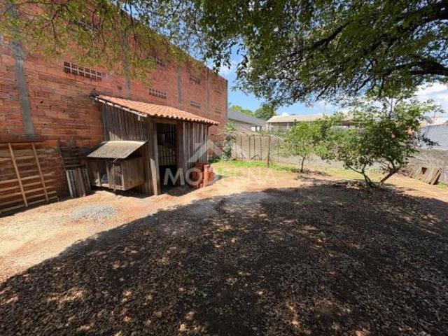 Casa para Venda em Bofete, Centro, 4 dormitórios, 1 suíte, 1 banheiro