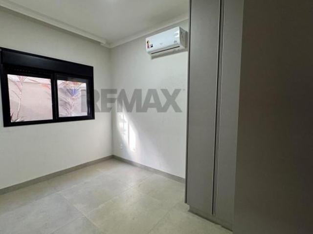 Casa para venda em Bonfim Paulista de 154.00m² com 3 Quartos, 3 Suites e 4 Garagens