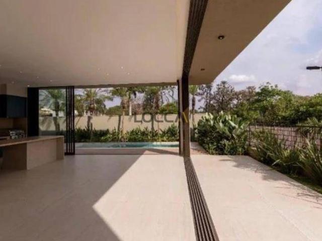 Casa para venda em Bonfim Paulista de 451.00m² com 4 Quartos, 4 Suites e 5 Garagens