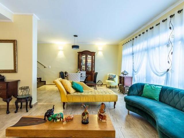 Casa para venda em Bosque da Saúde com 4 quartos, sendo 2 suítes, 267m²
