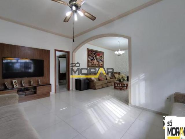 Casa para Venda em Belo Horizonte / MG no bairro Nova Floresta