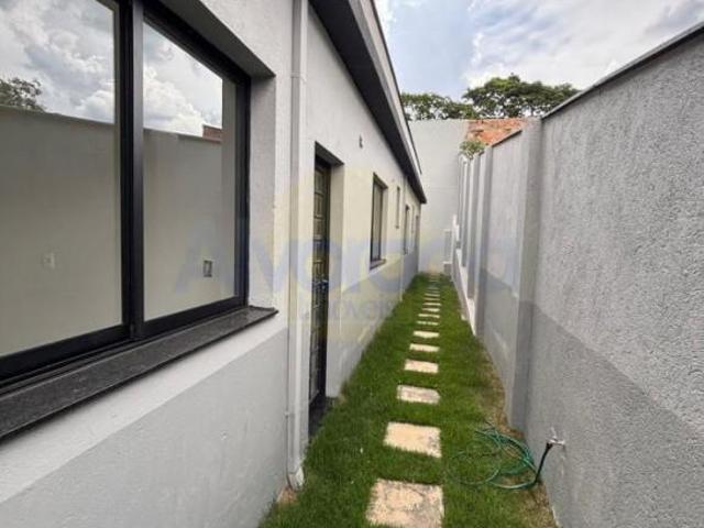 Casa para Venda em Belo Horizonte, Trevo, 3 dormitórios, 1 suíte, 2 banheiros, 2 vagas