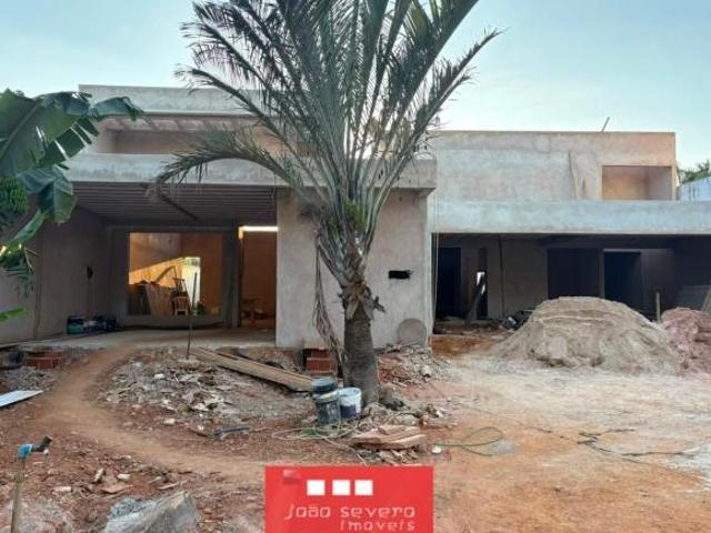 Casa para Venda em Brasília, Vicente Pires, 3 dormitórios, 1 suíte, 2 banheiros, 4 vagas