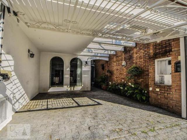 Casa para venda em Brooklin de 106.00m² com 3 Quartos, 1 Suite e 2 Garagens