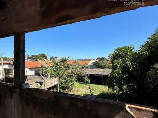 Casa para venda em Goiás, Araguari