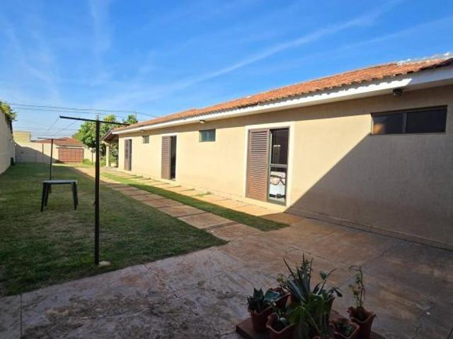 Casa para venda em Dourados