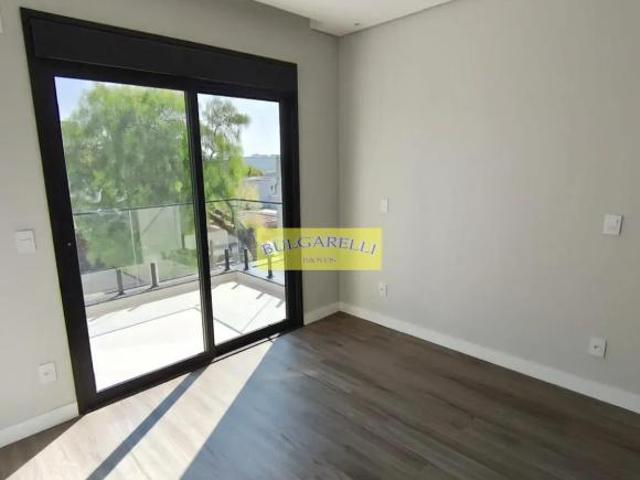 Casa para venda em Engordadouro de 183.00m² com 3 Quartos, 3 Suites e 4 Garagens