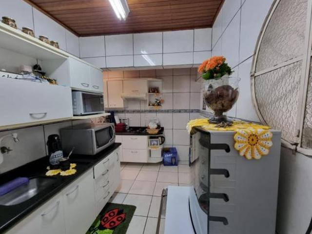 Casa para Venda em Erechim, Bela Vista, 3 dormitórios, 1 suíte, 2 banheiros, 1 vaga
