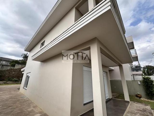 Casa para Venda em Erechim, Bela Vista, 3 dormitórios, 1 suíte, 3 banheiros, 2 vagas
