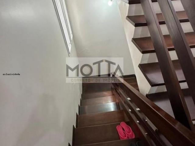 Casa para Venda em Erechim, Centro, 4 dormitórios, 1 suíte, 3 banheiros, 1 vaga