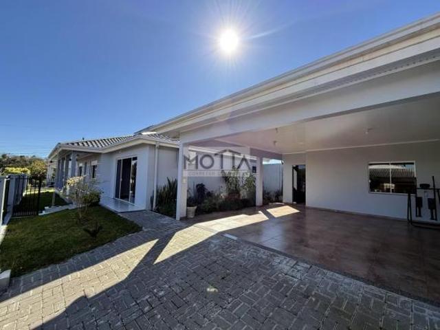 Casa para Venda em Erechim, Cerâmica, 3 dormitórios, 2 banheiros, 2 vagas