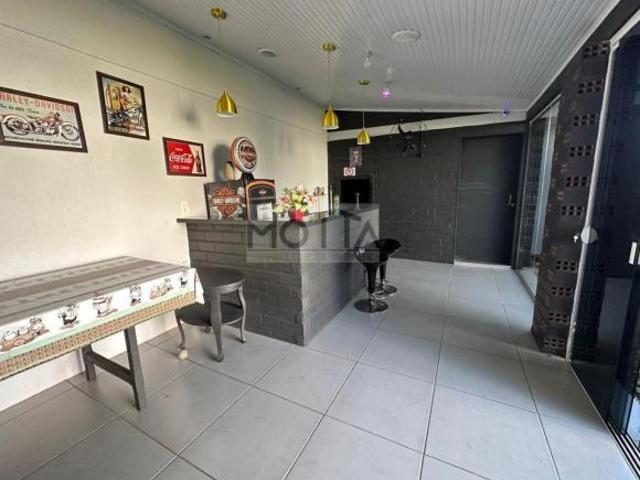 Casa para Venda em Erechim, Cerâmica, 3 dormitórios, 3 banheiros, 1 vaga
