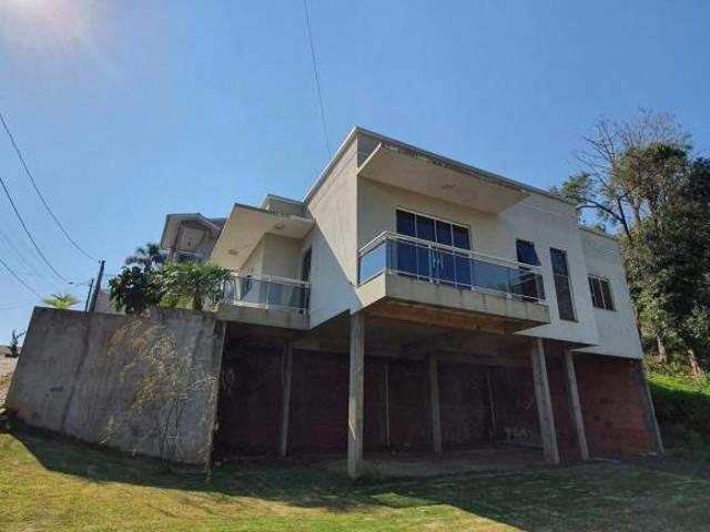 Casa para Venda em Erechim, Esperança, 3 dormitórios, 1 suíte, 2 banheiros, 3 vagas
