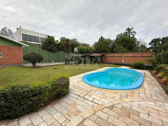Casa para Venda em Erechim, Ipiranga, 4 dormitórios, 1 suíte, 3 banheiros, 2 vagas