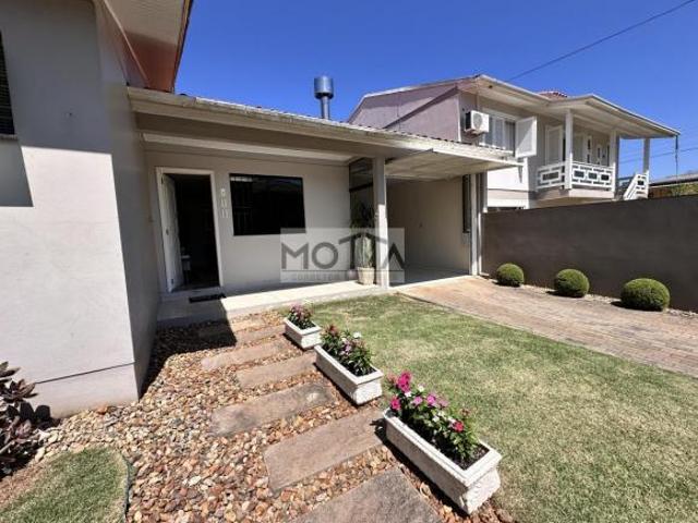 Casa para Venda em Erechim, JOSE BONIFACIO, 4 dormitórios, 1 suíte, 3 banheiros, 3 vagas