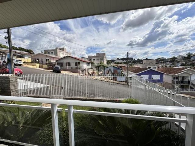 Casa para Venda em Erechim, Koller, 3 dormitórios, 2 banheiros, 2 vagas
