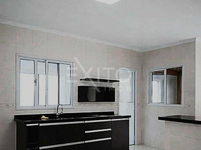Casa para venda em Horto Santo Antonio de 288.00m² com 4 Quartos, 2 Suites e 4 Garagens