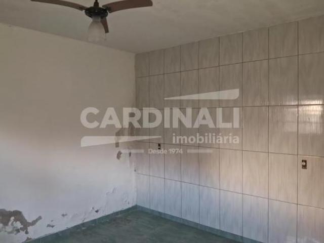 Casa para venda em Imperador de 240.00m² com 3 Quartos e 3 Garagens