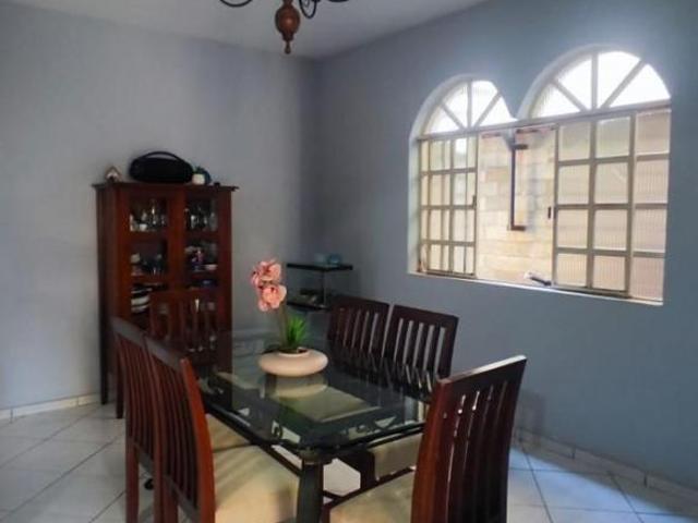 Casa para Venda em Ipatinga, Ideal, 4 dormitórios, 1 suíte, 4 banheiros, 3 vagas