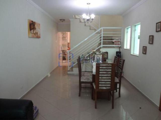 Casa para venda em Ipiranga com 3 dormitórios, sendo 1 suíte, 3 vagas, 138m²