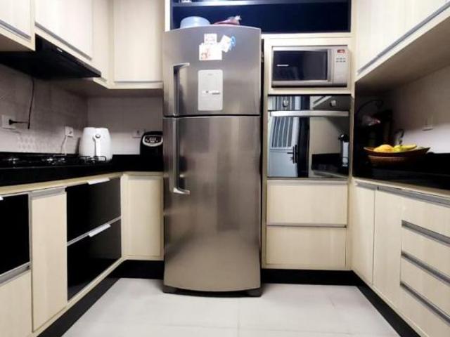 Casa para venda em Itaim Paulista de 171.00m² com 2 Quartos, 1 Suite e 2 Garagens