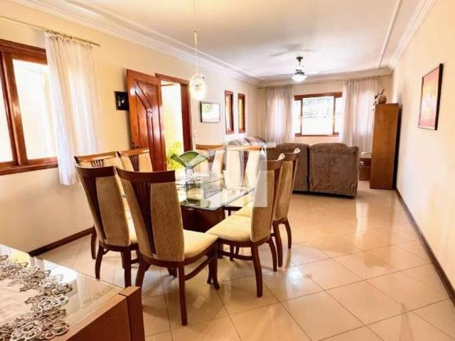 Casa para venda em JAGUARE de 235.00m² com 3 Quartos, 3 Suites e 4 Garagens